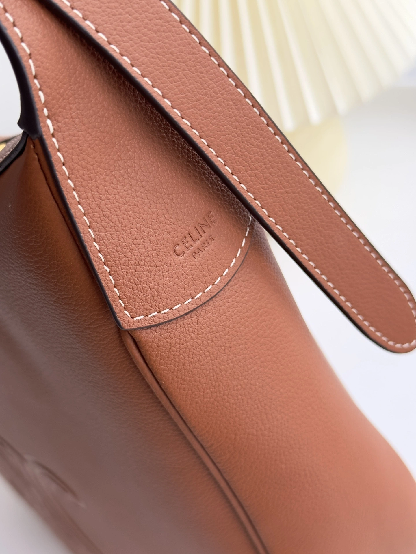 MOMO-- 358i95 114713FLH-04LU high quality version Heloise Cuir Triomphe item:E-B805J2460