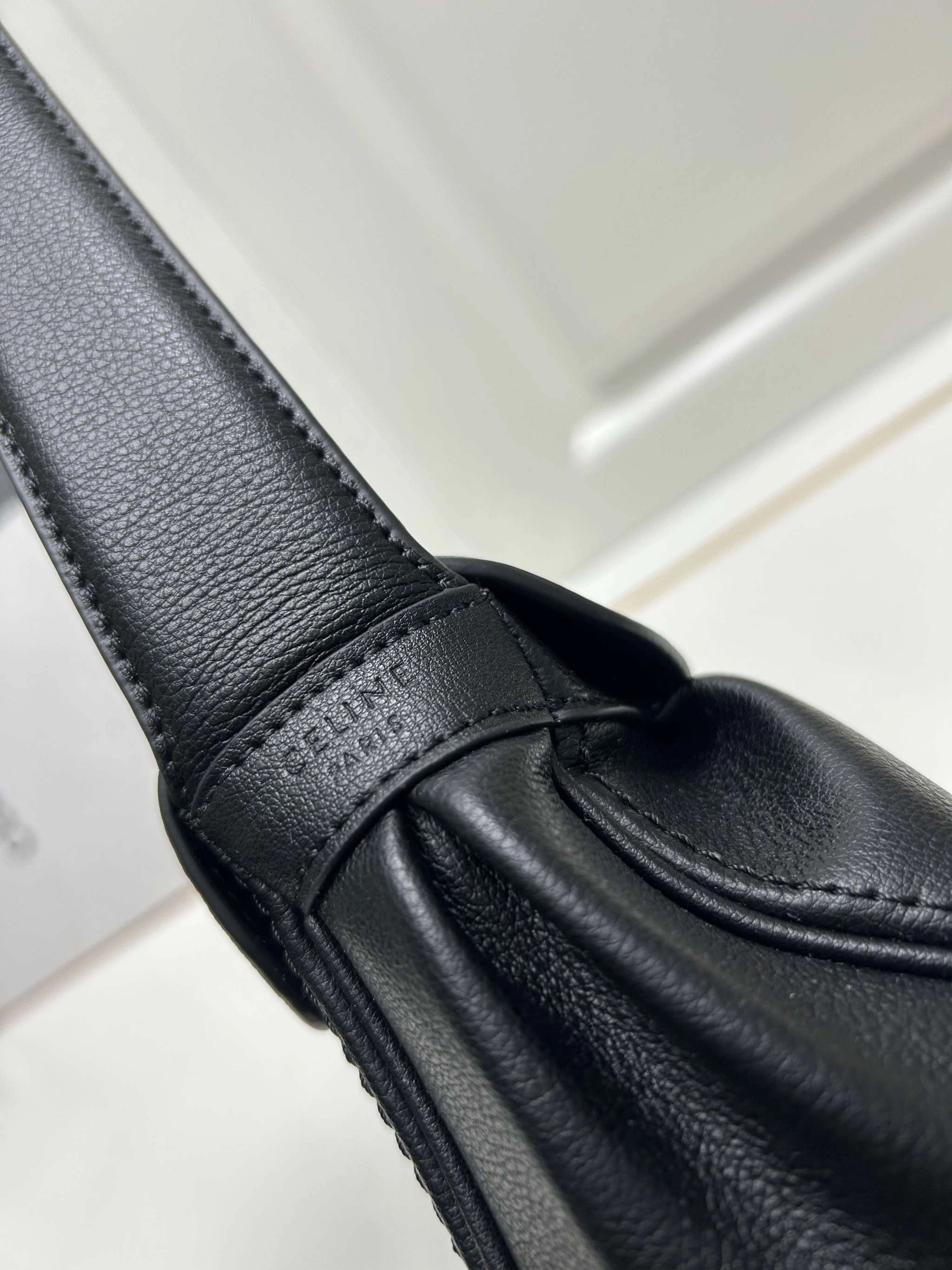 358i95 115633FDU-38NO cowhide item:DT-B225E2022