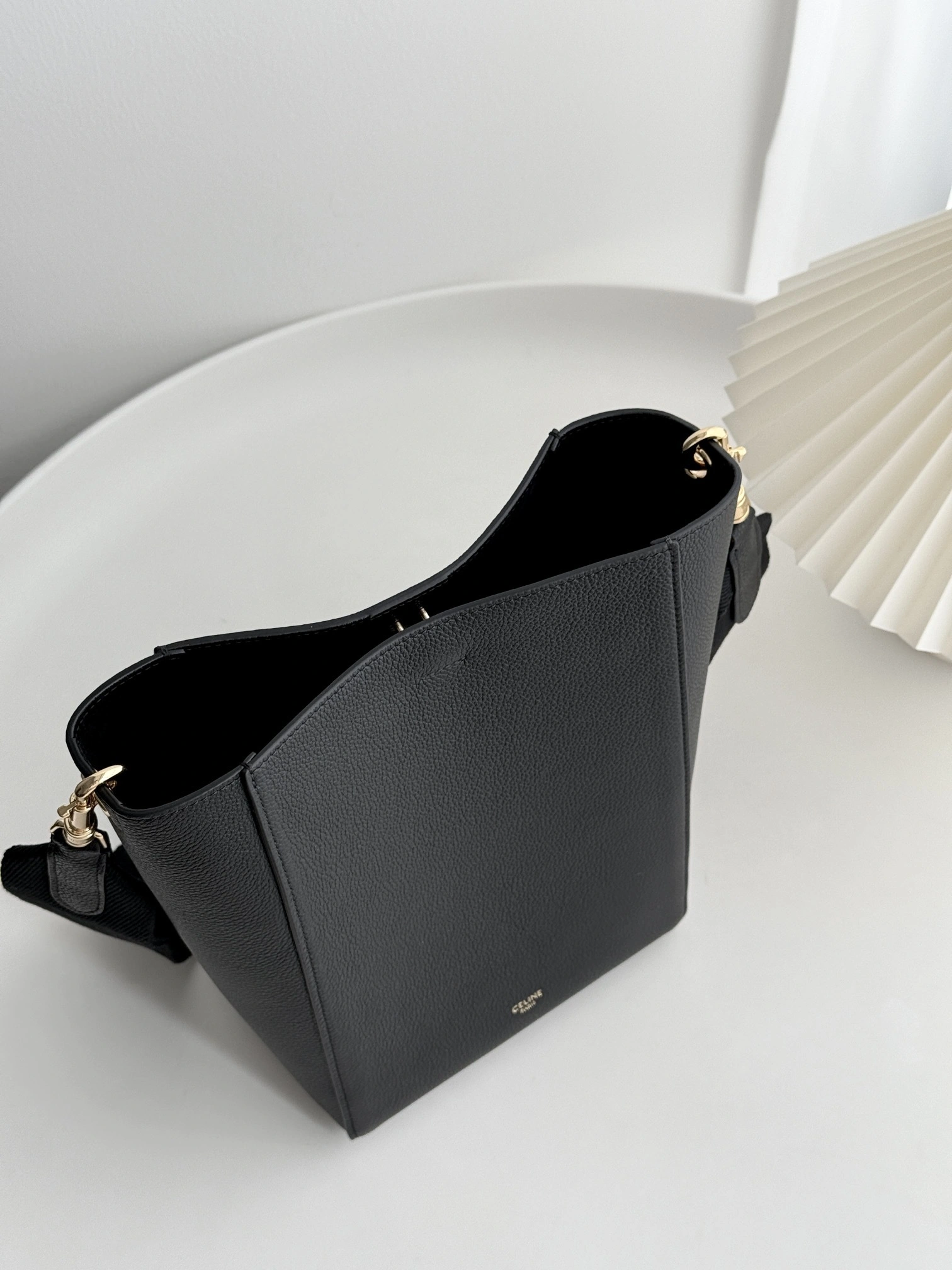MOMO-- 358i95 189303AH4-38NO high quality version Sangle Bucket cowhide item:E-B805J2405