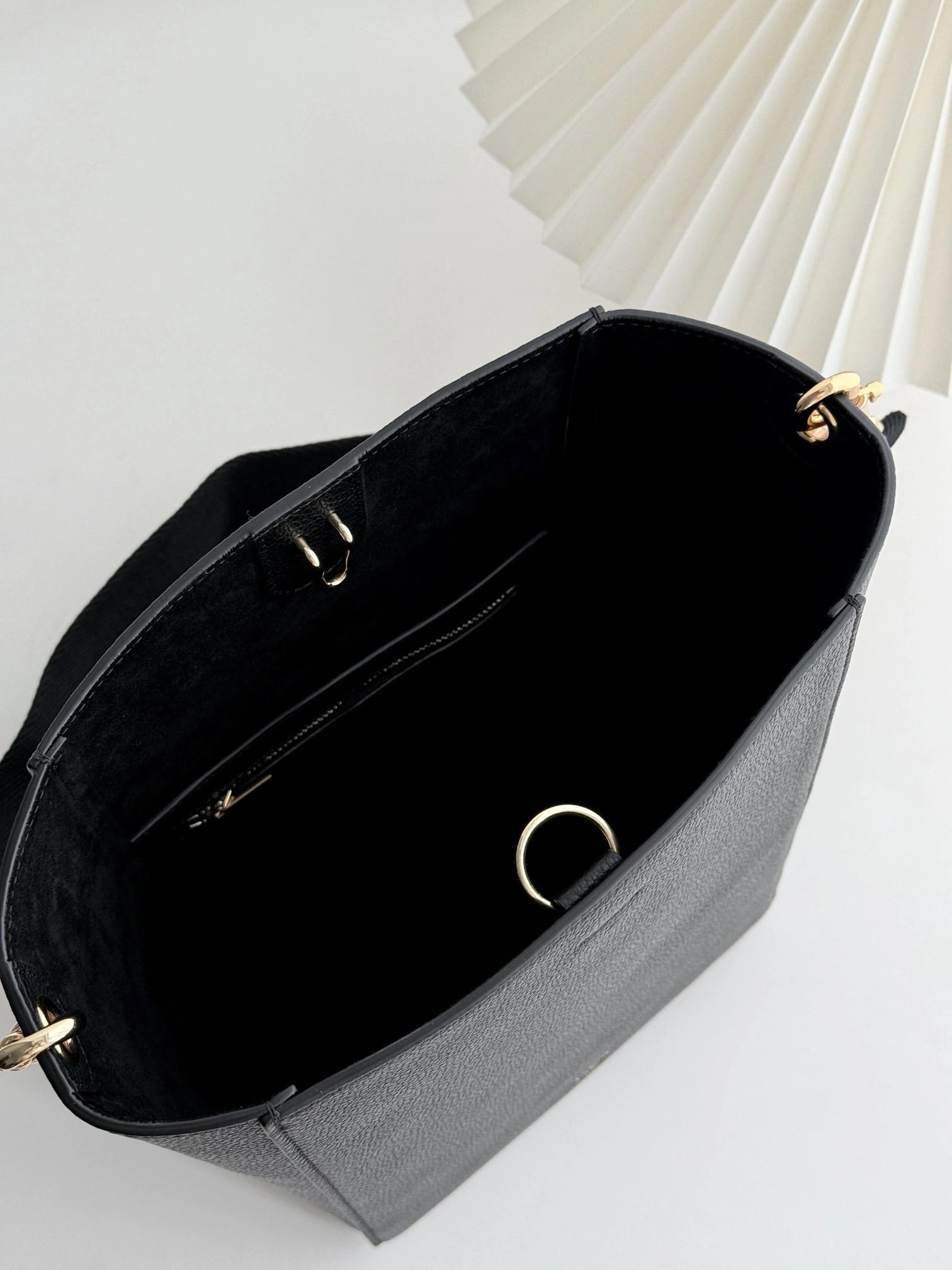 MOMO-- 358i95 189303AH4-38NO high quality version Sangle Bucket cowhide item:E-B805J2405