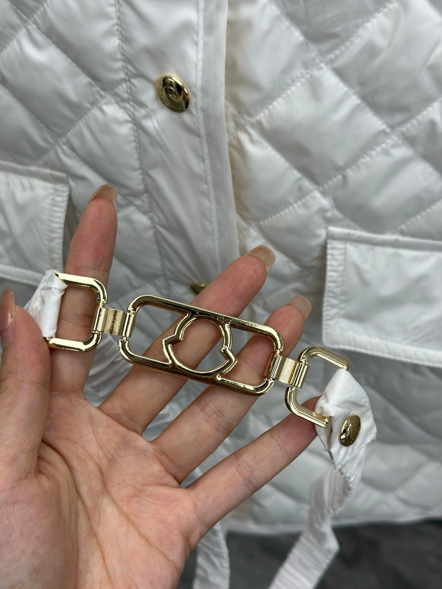victoria- 7o9385r Corinto 90 white goose down down jacket oversized 2Colour item:D-F365I0718-2