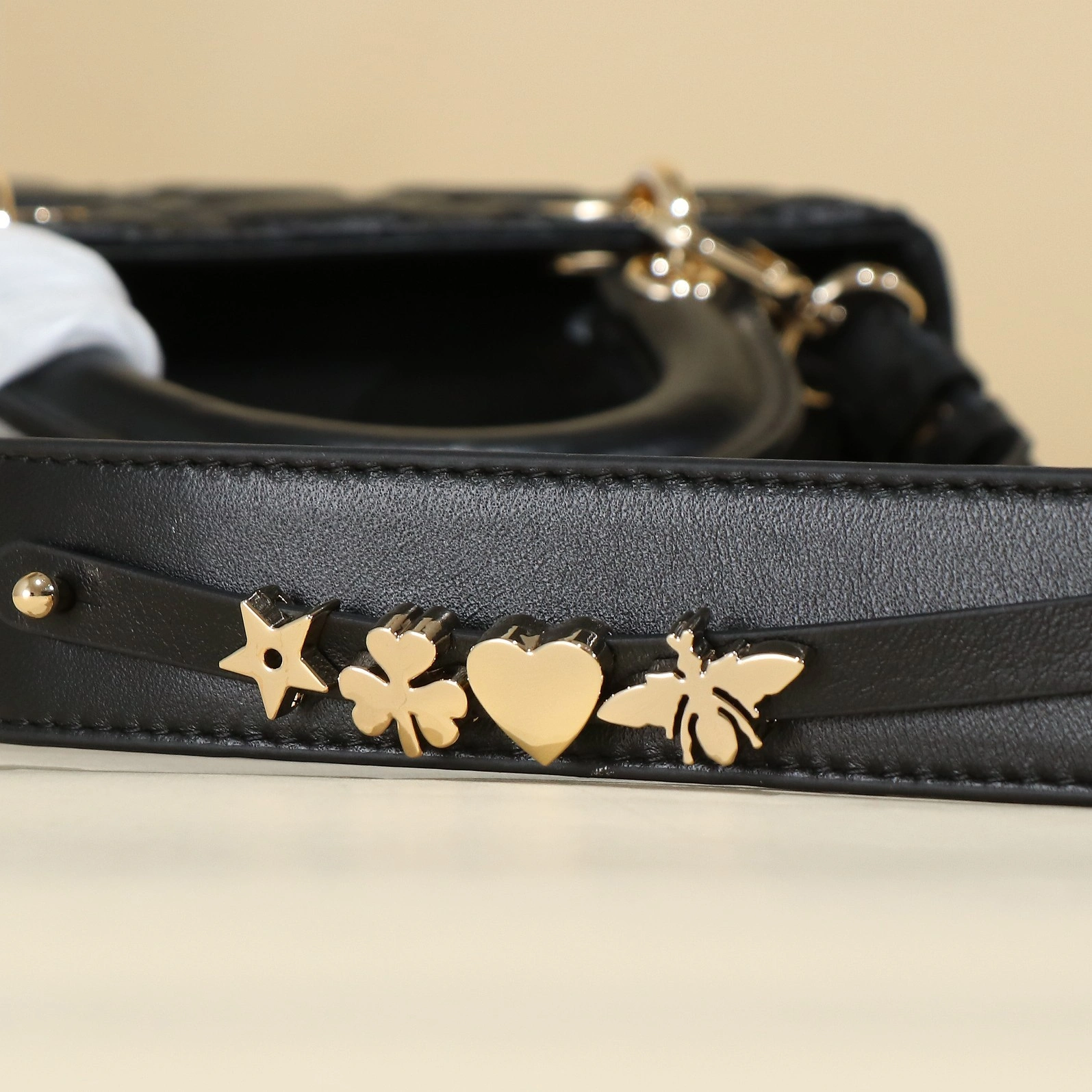 MOMO--4ior M0538OCAL-M900 high quality version lady dior my abcdior sheepskin item:E-B000L2034T