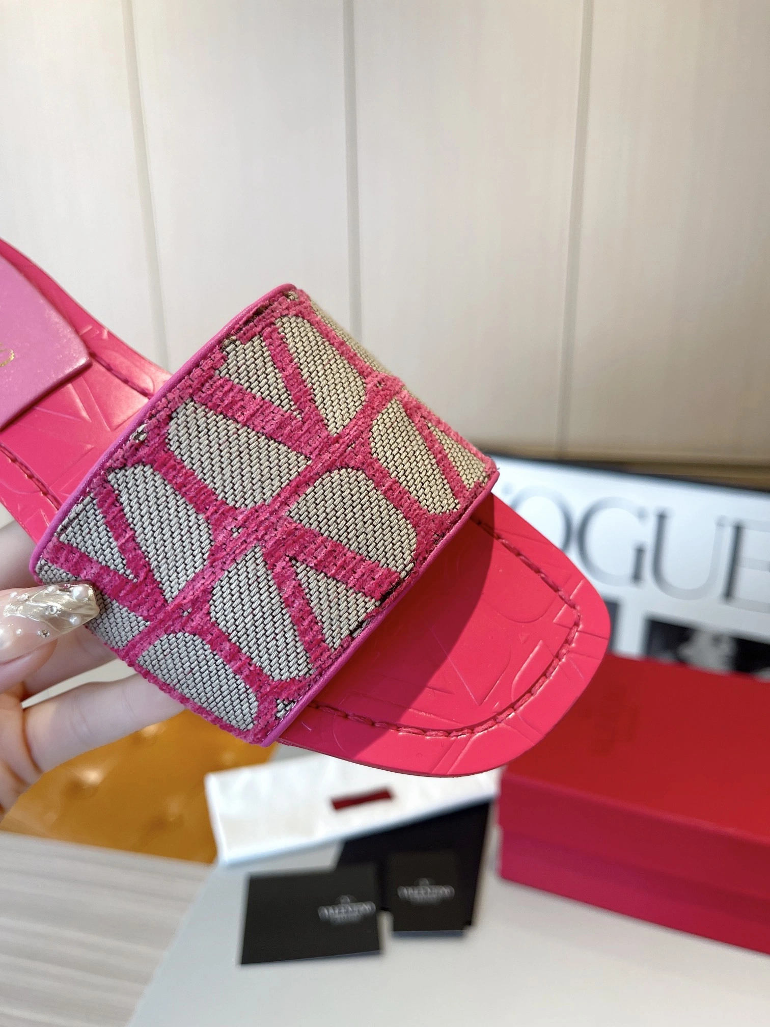 3W2S0GS4WICYVG Heel height：1CM sheepskin item:DT-X543C2841