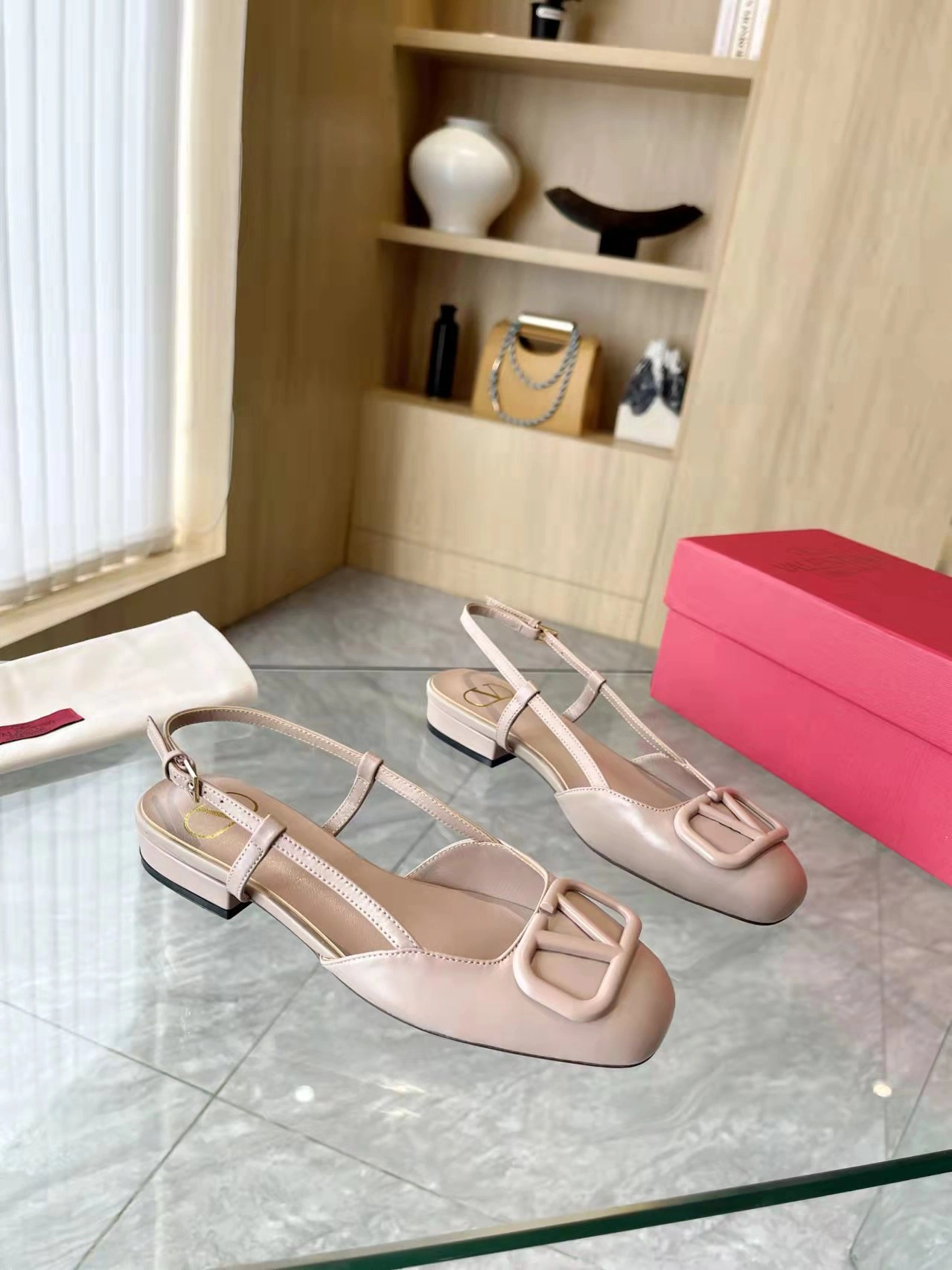 3W2S0HG0TMKGF9 Heel height 2cm item:DT-X543A0659