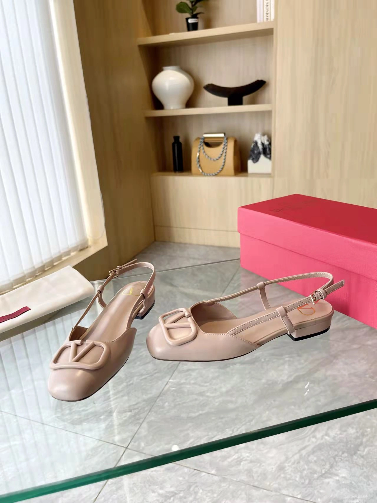 3W2S0HG0TMKGF9 Heel height 2cm item:DT-X543A0659