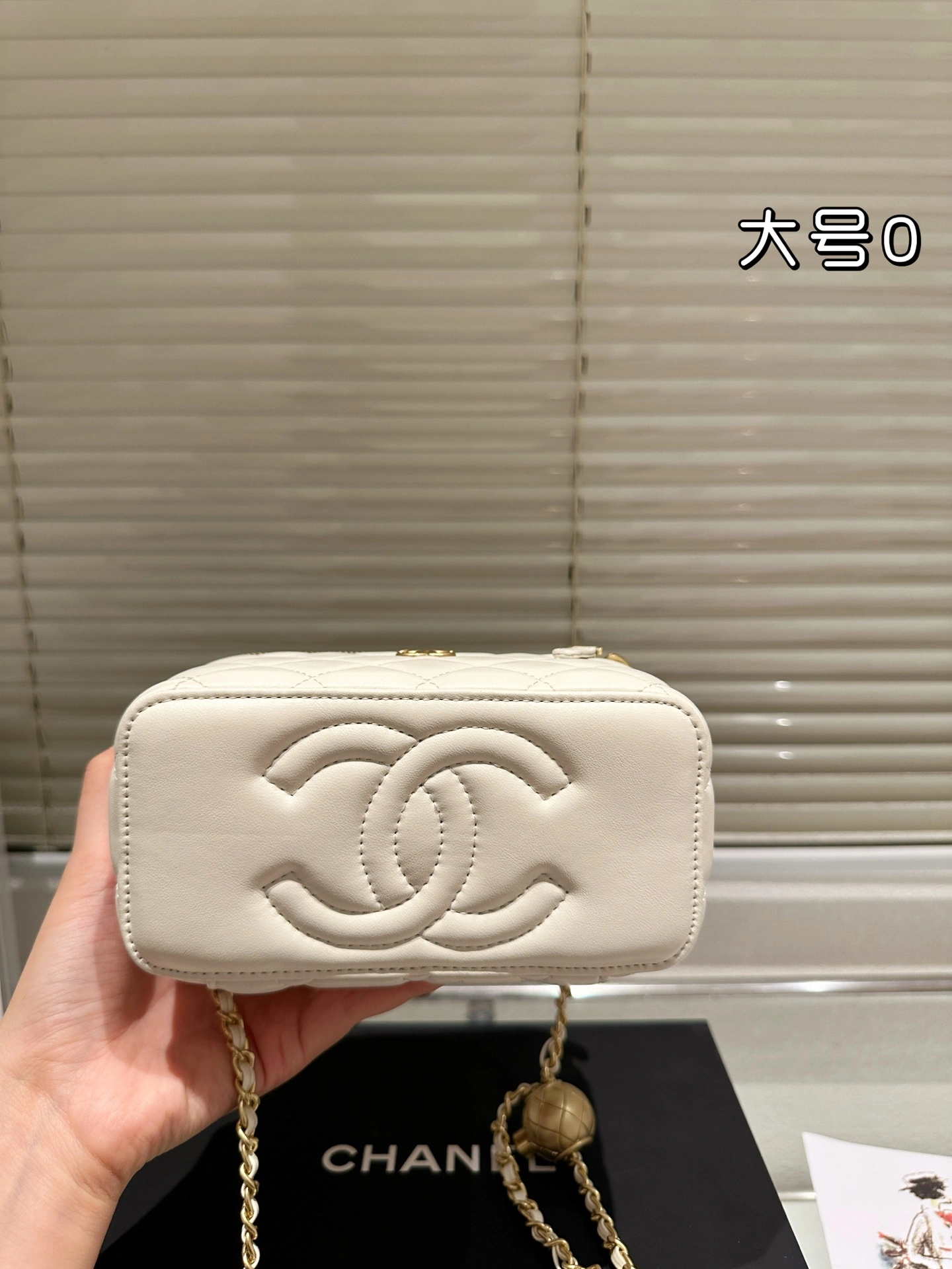 3h1958 AP2303-B02916-10601 sheepskin item:ET-B101I2134