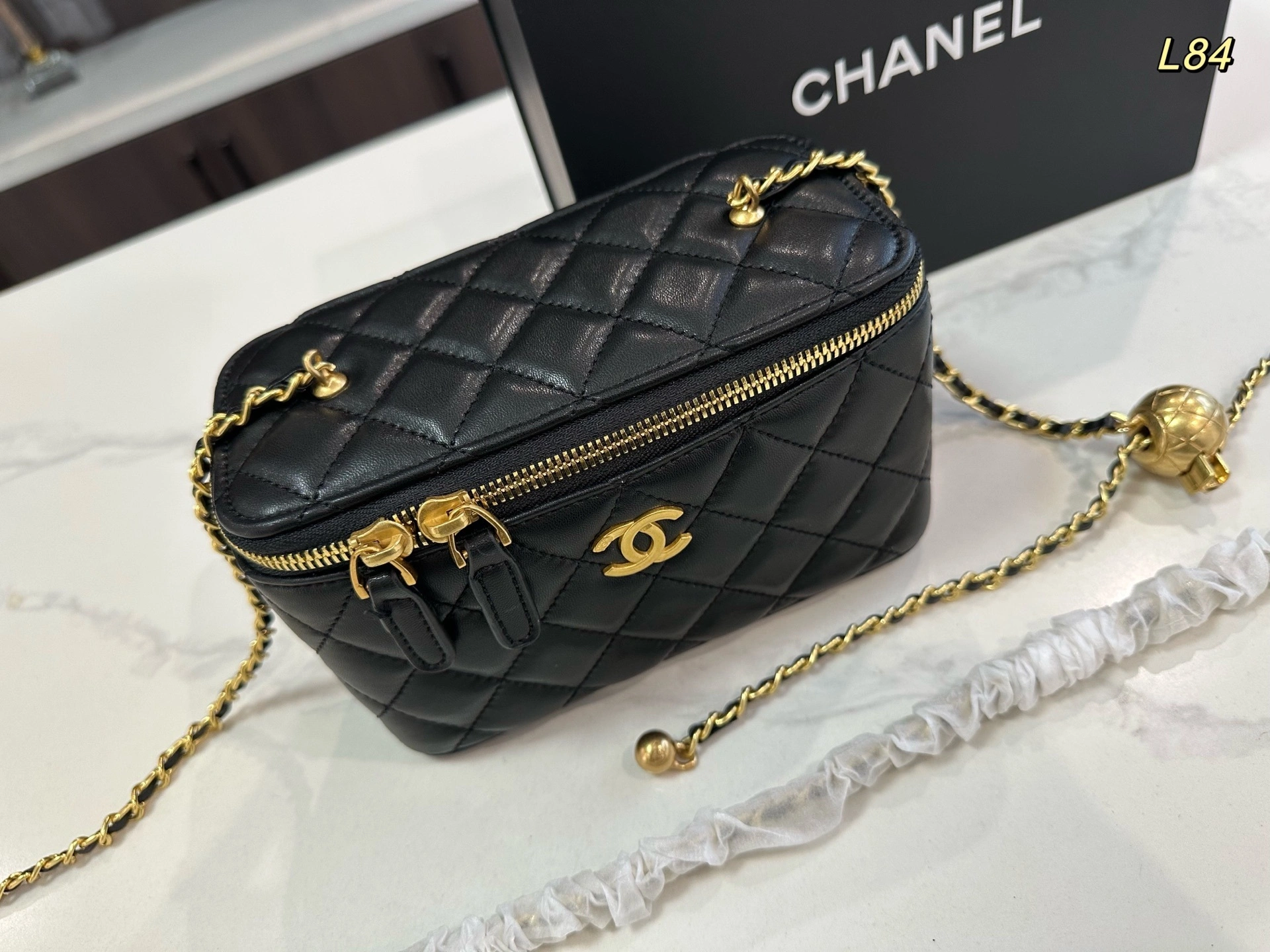 3h1958 AP2303-B02916-94305 sheepskin item:ET-B101C1734