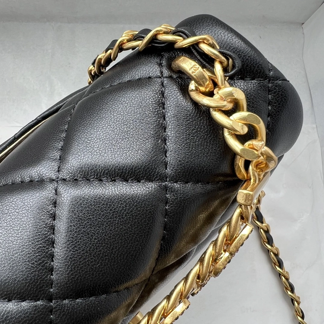 3h1958 AS4595-B15002-94305 sheepskin item:DT-B225E2618