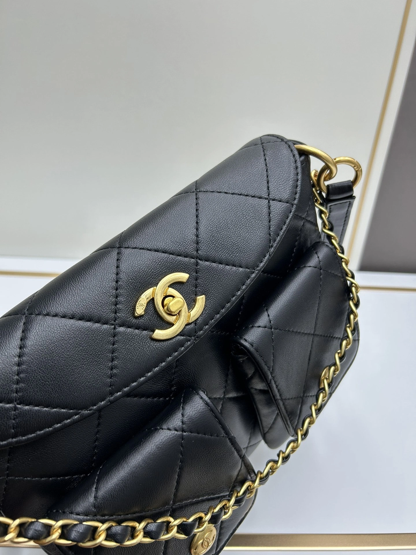 3h1958 AS4743-B15543-94305 sheepskin item:DT-B225E2037