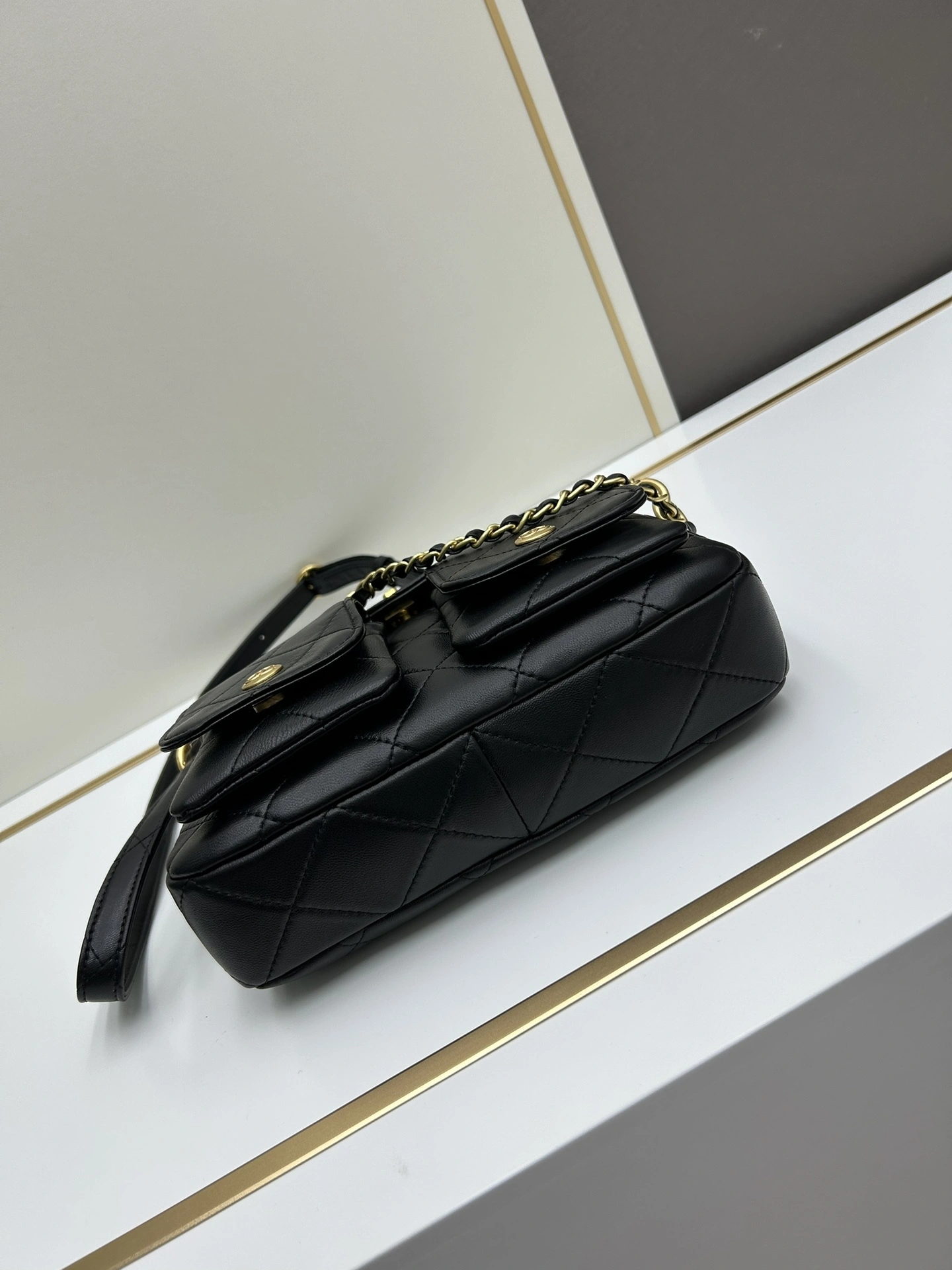 3h1958 AS4743-B15543-94305 sheepskin item:DT-B225E2037