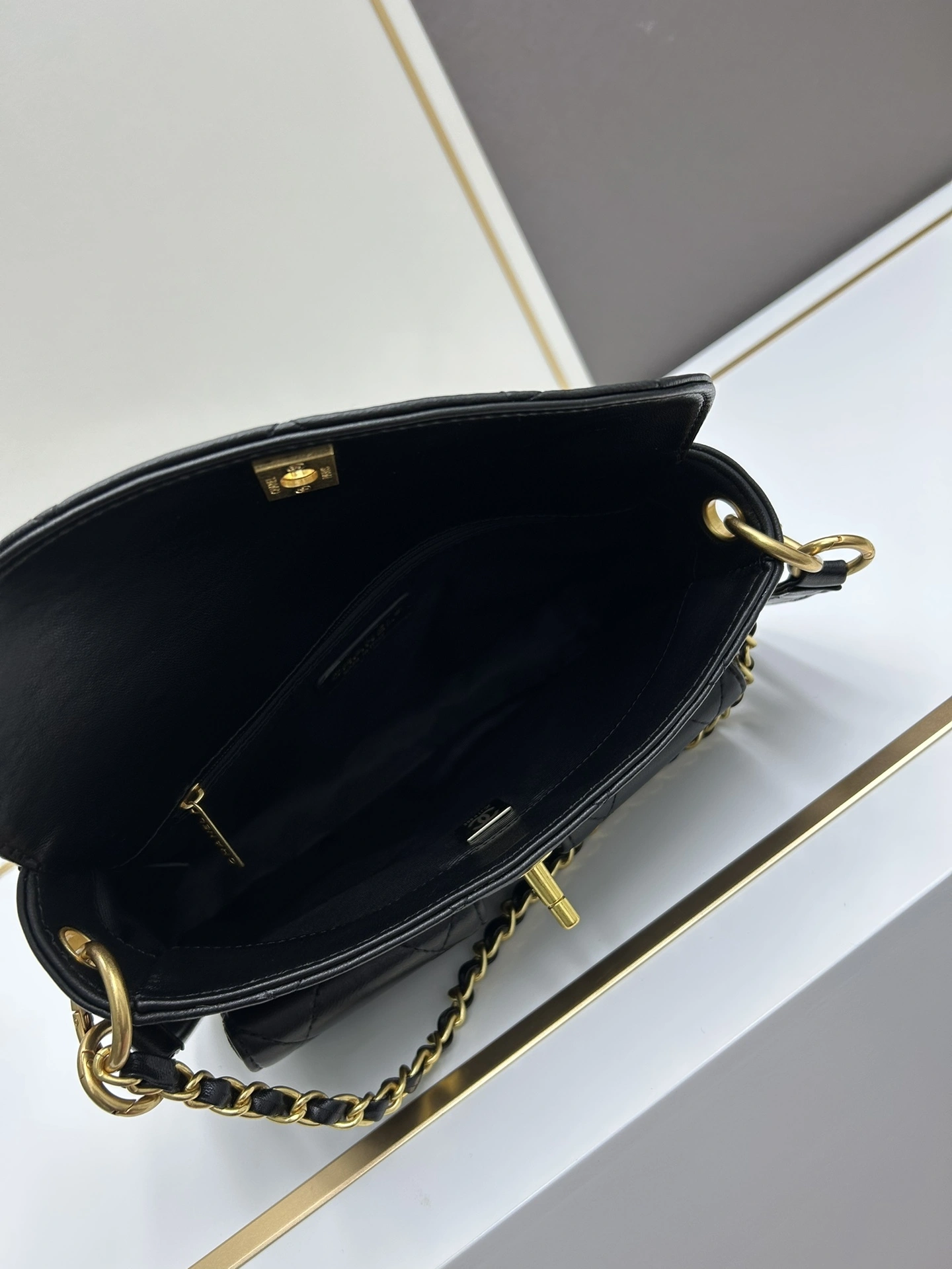 3h1958 AS4743-B15543-94305 sheepskin item:DT-B225E2037