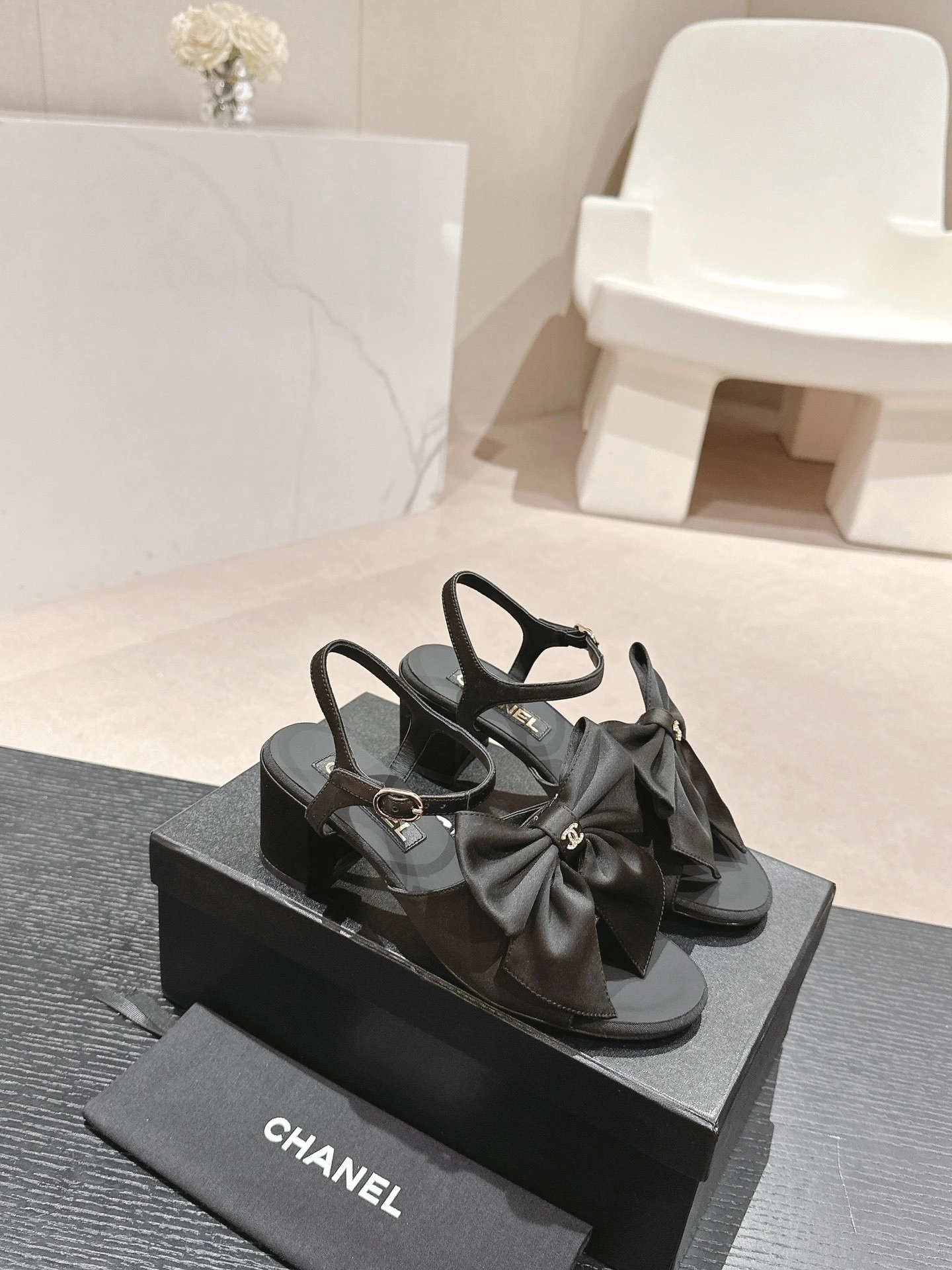 3h1958 G45812 B17350 94305 Heel height：6CM sheepskin item:DT-X000J1202
