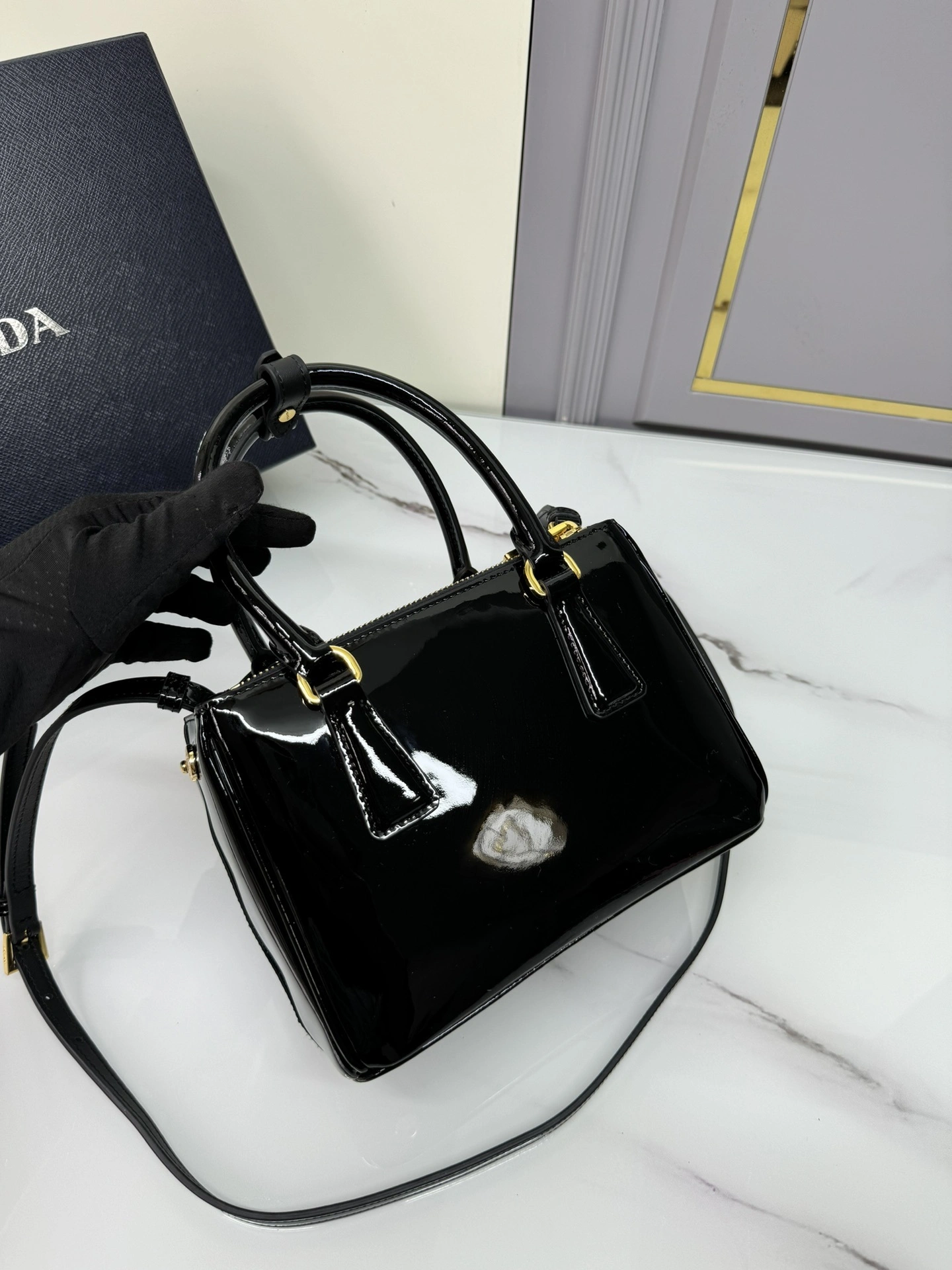 MOMO-- Pr141 1BA906_069_F03KJ_V_EOM Galleria Saffiano high quality version item:D-B063K2254
