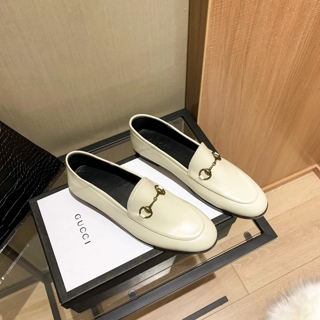 414998 DLC00 9022 sheepskin item:DT-X234D2921
