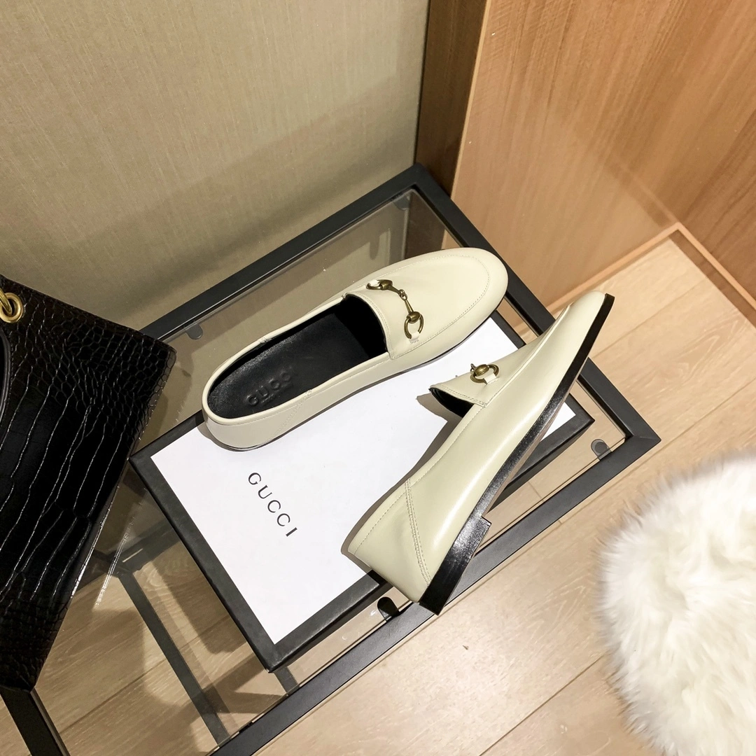 414998 DLC00 9022 sheepskin item:DT-X234D2921