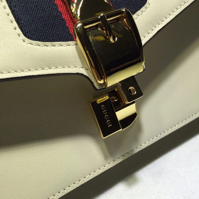 421882 item : 046G063B0650G2625