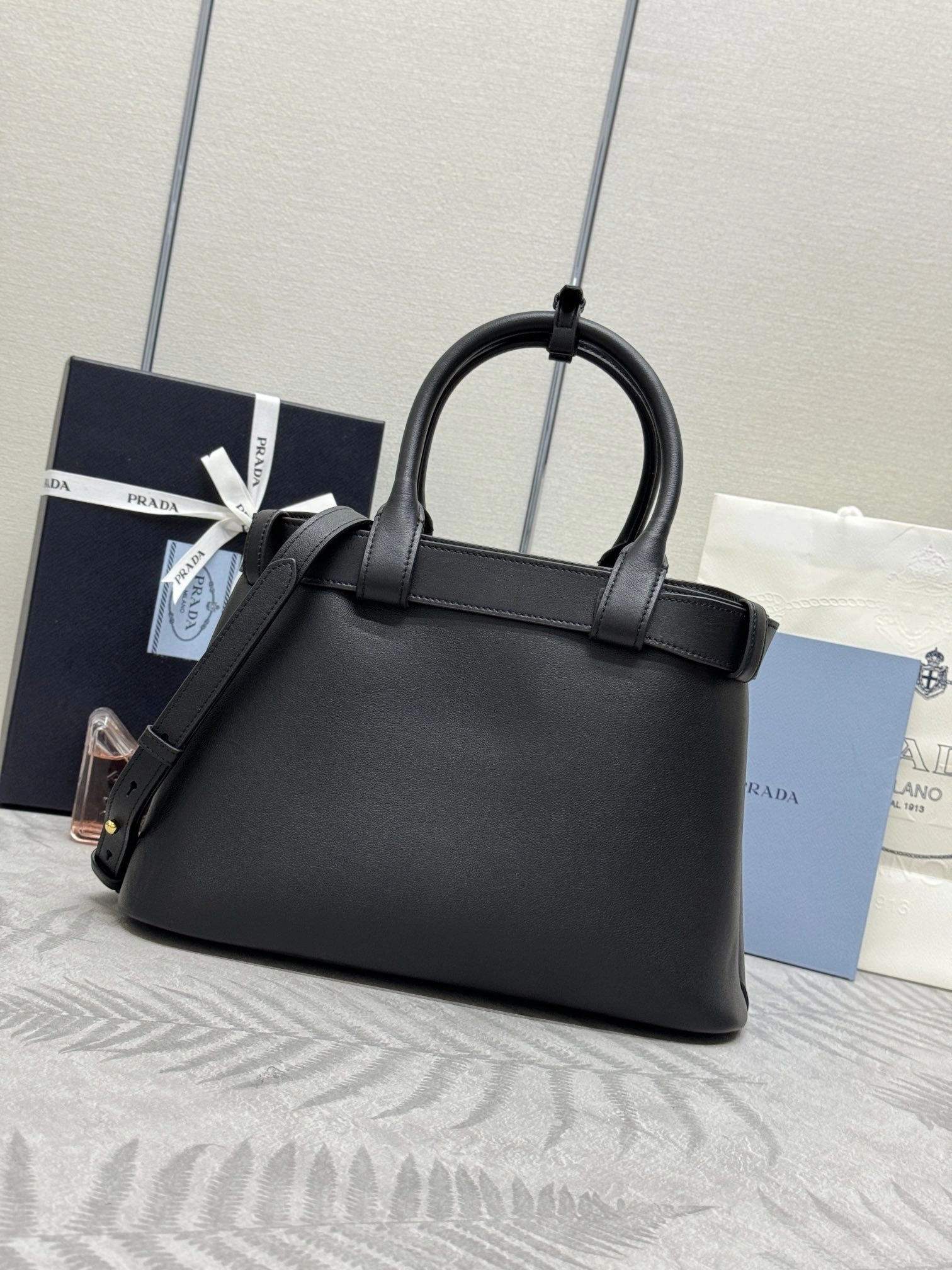 MOMO-- Pr141 1BA434_2CY9_F0002 high quality version Double Bag cowhide sheepskin item:E-B000K0604
