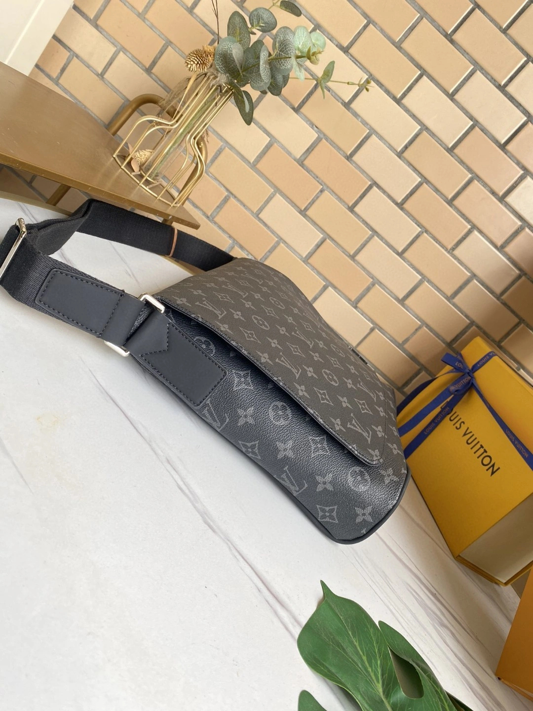 Ｍ44001 District item : AT-B225K2801L