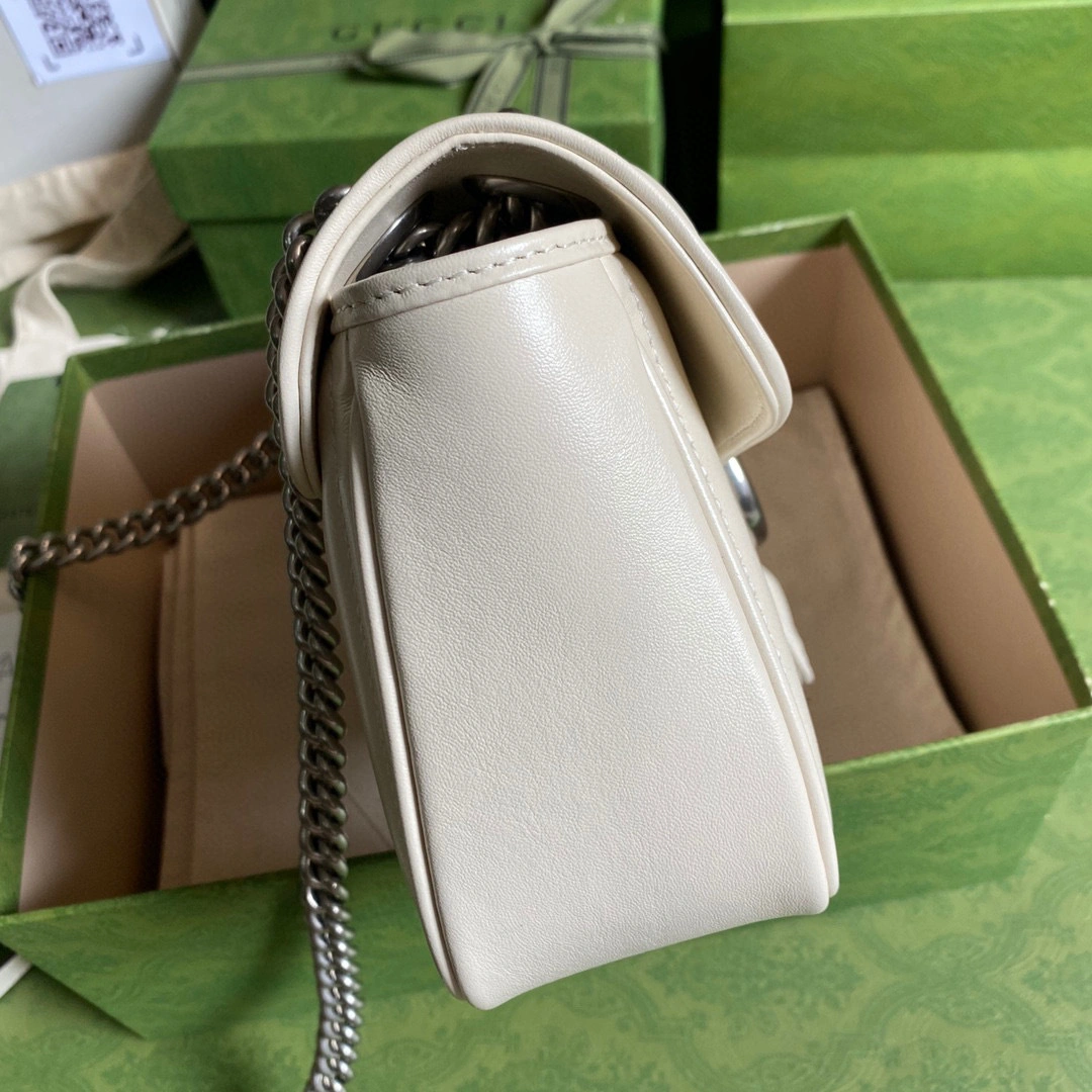 443497 Marmont item:B-B072B1912