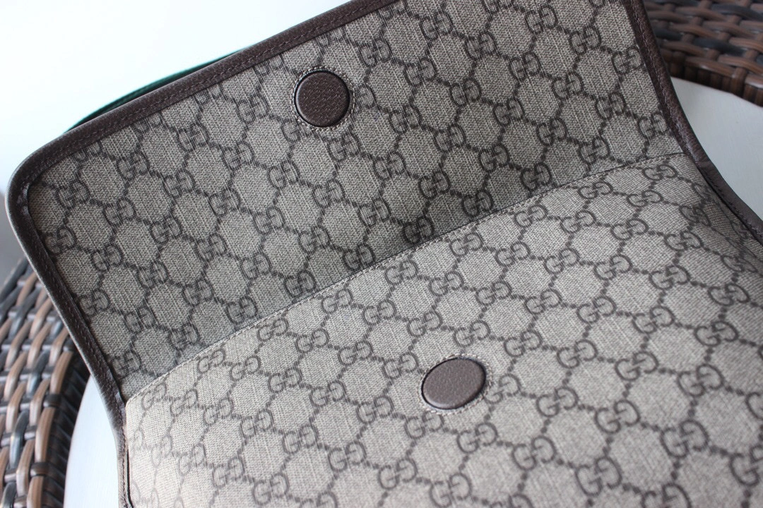 495654 original 1:1 counters quality item : 046G191B0410G2754