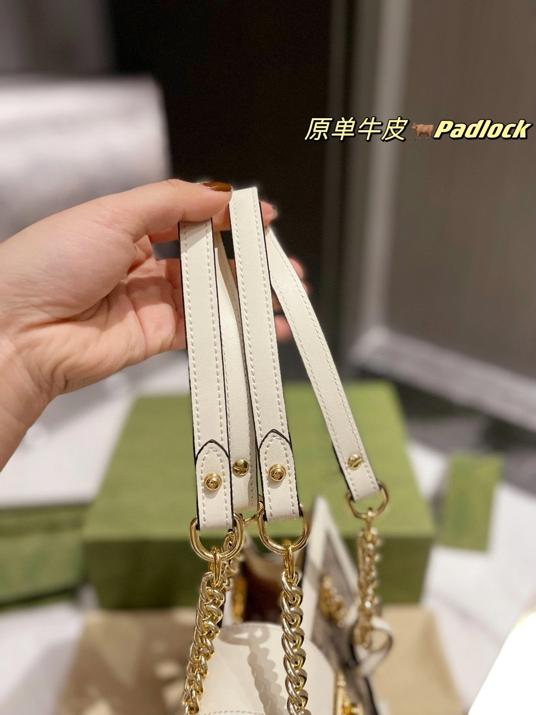 498156 cowhide Padlock item : BT-B229C1920