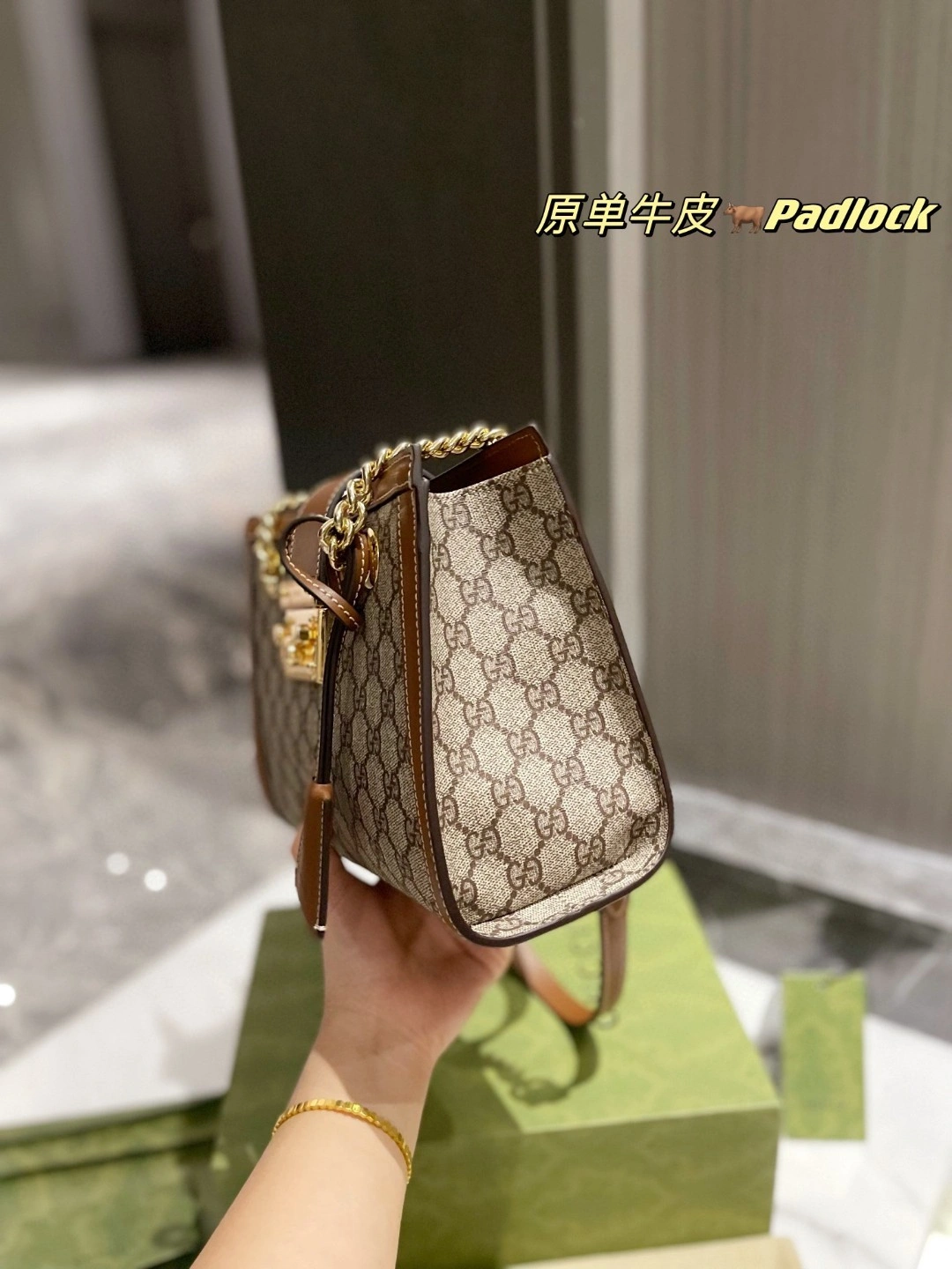 498156 cowhide Padlock item : BT-B299C1921