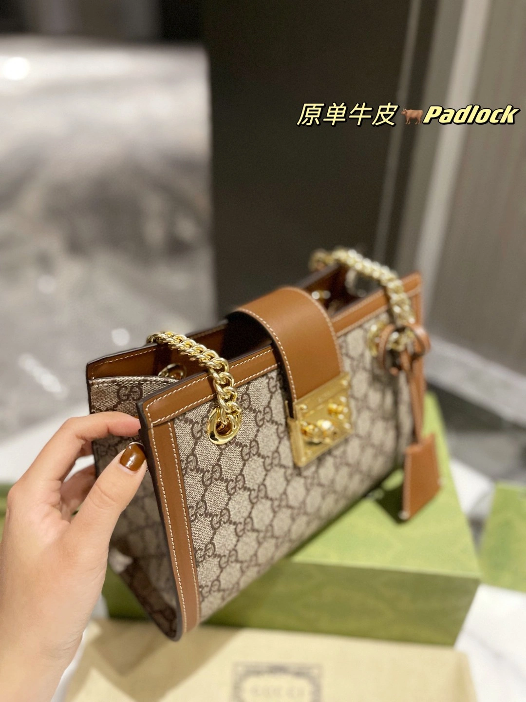 498156 cowhide Padlock item : BT-B299C1921