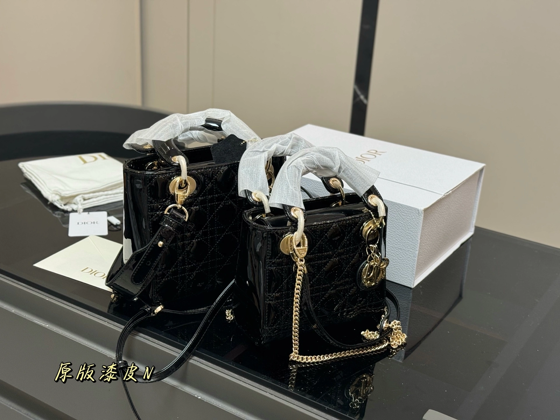 4ior M0505OWCB-M900 item:ET-B234G3030