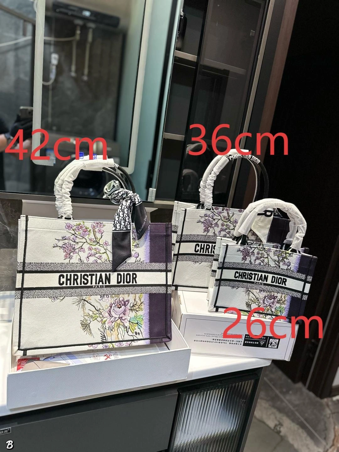 4ior M1296ZEXH-M886 book tote item:ET-B101F0603