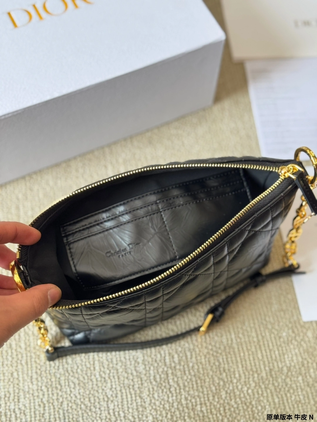 4ior S3202UDBB-M900 Hobo 99 cowhide item:ET-B101D1123W