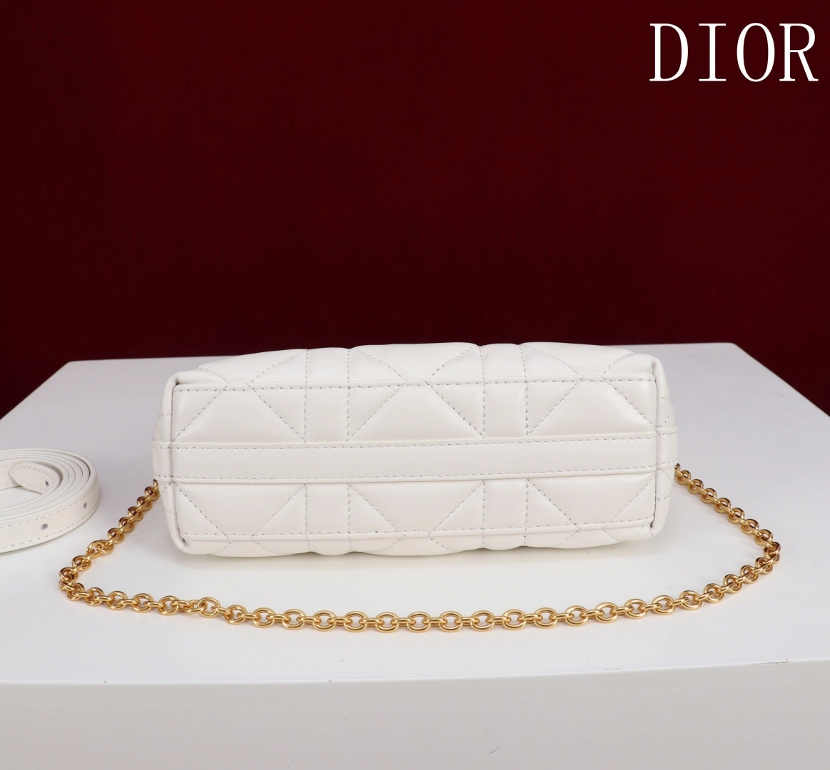 MOMO--4ior S5253UHAG-M030 high quality version 30 Montaigne sheepskin item:E-B000L2004T