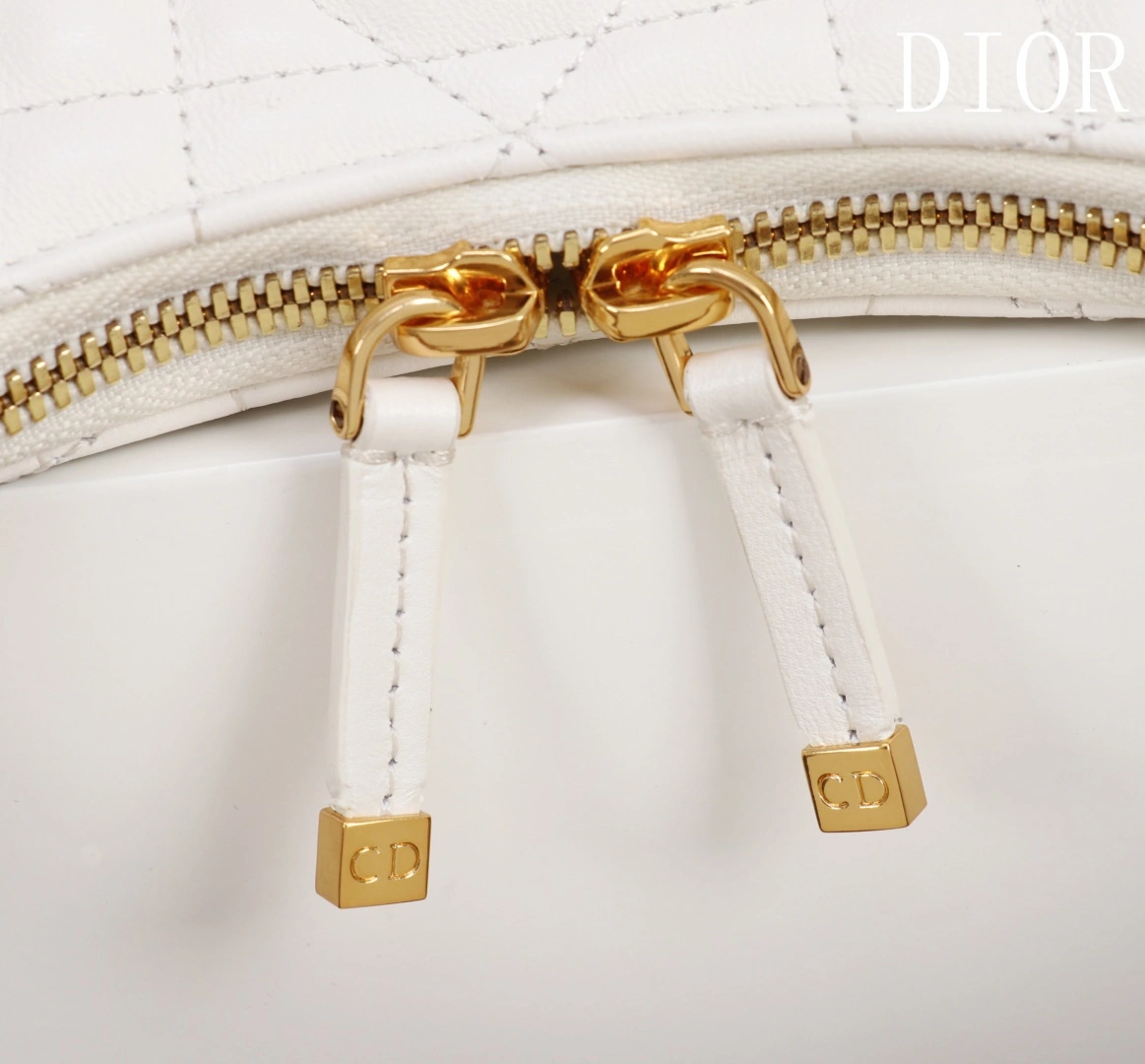 MOMO--4ior S5253UHAG-M030 high quality version 30 Montaigne sheepskin item:E-B000L2004T