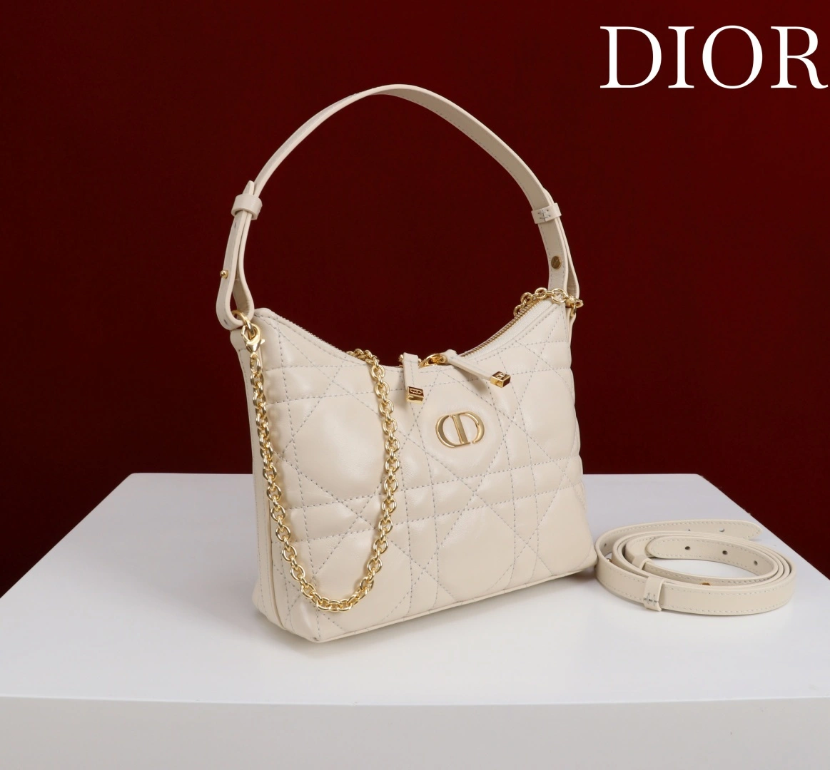 MOMO--4ior S5253UHAG-M70U high quality version 30 Montaigne sheepskin item:E-B000L2003T