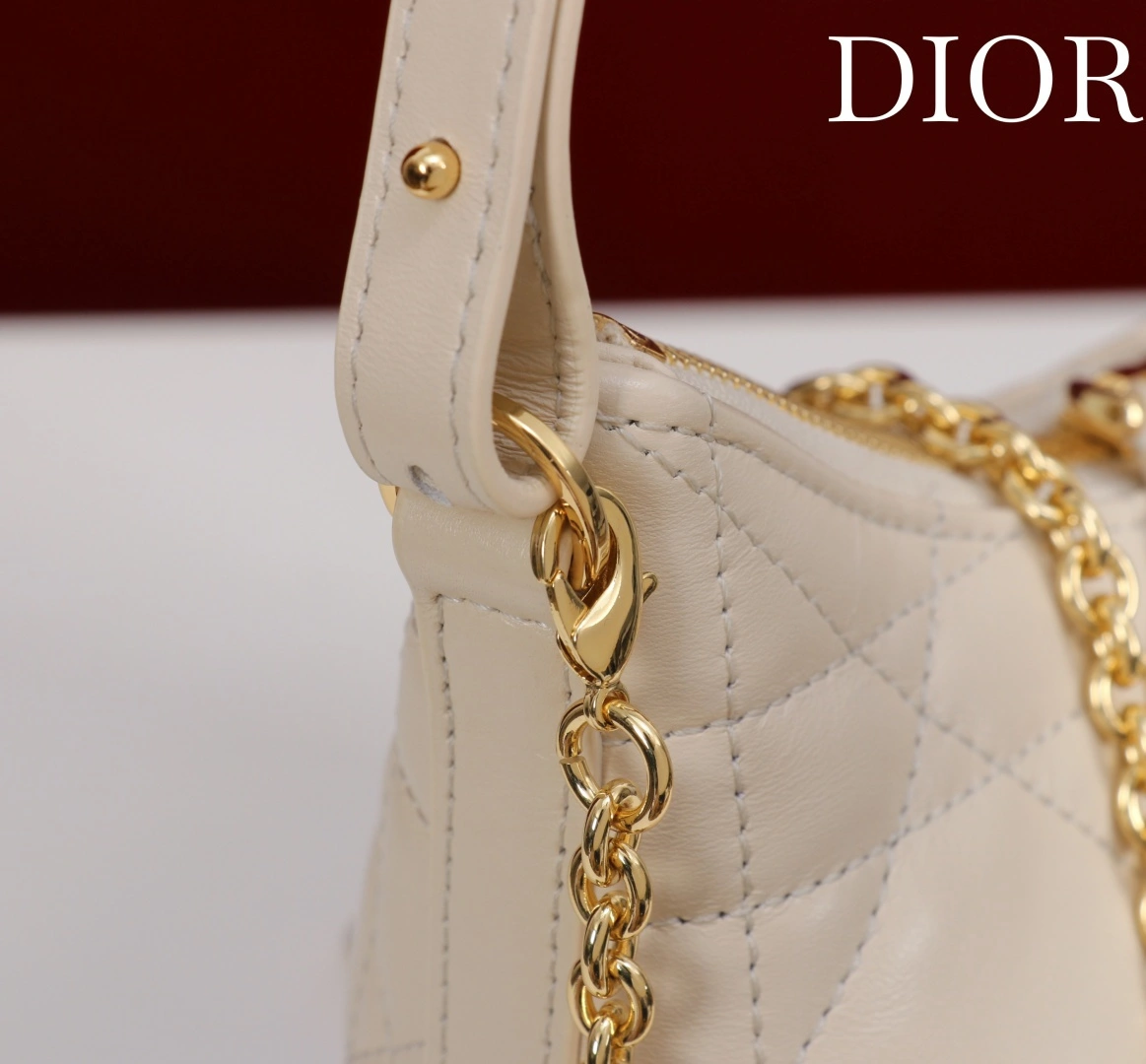 MOMO--4ior S5253UHAG-M70U high quality version 30 Montaigne sheepskin item:E-B000L2003T