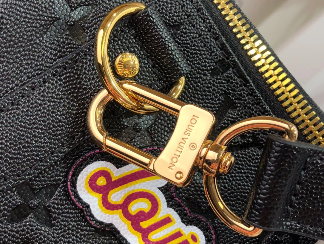 50 M58516 item:A-B063A0328X