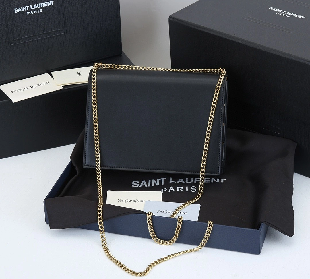 532750 Calfskin CASSANDRA item : BT-B225C3104W