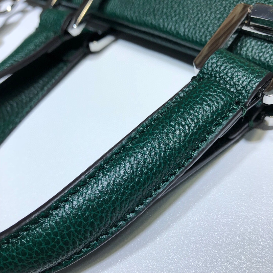 569712 item : 046G063B0870G2563
