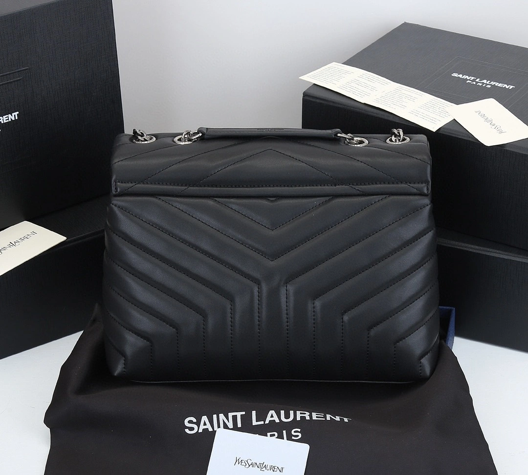 574946 cowhide item : BT-B225C1943