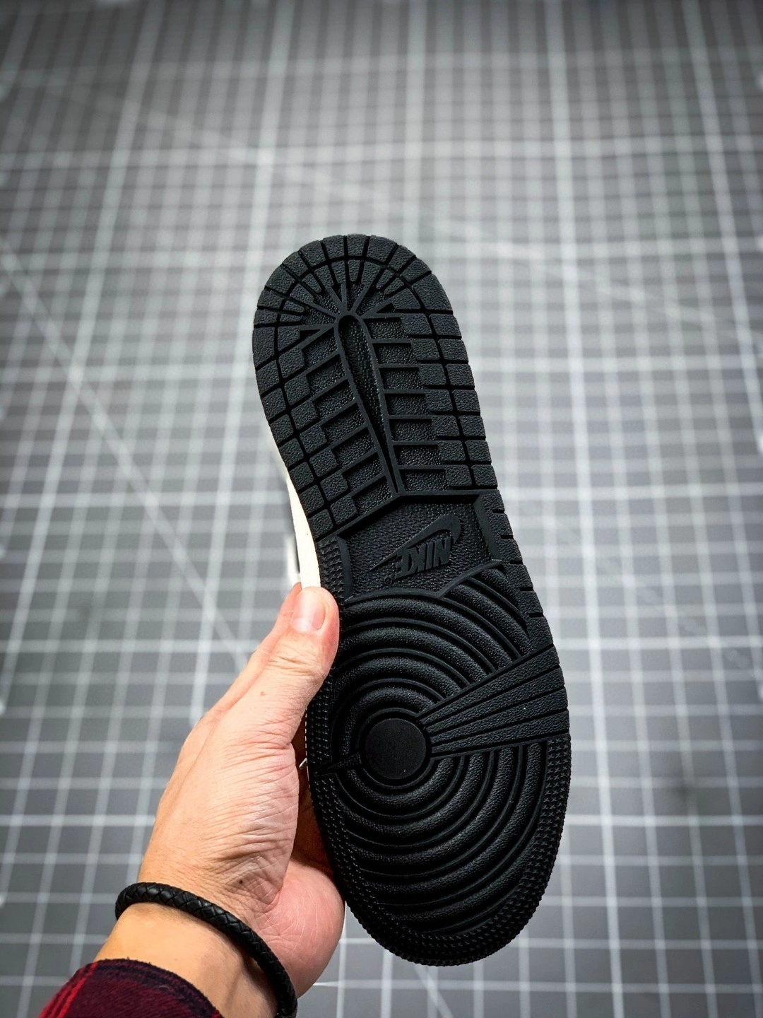 575441-105 Dark Mocha B-X000E2617K