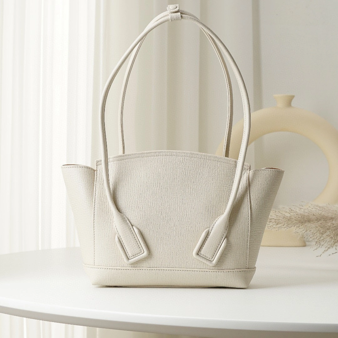 575941VMAO19646 Arco 33cm Calf leather item:B-B202B0479