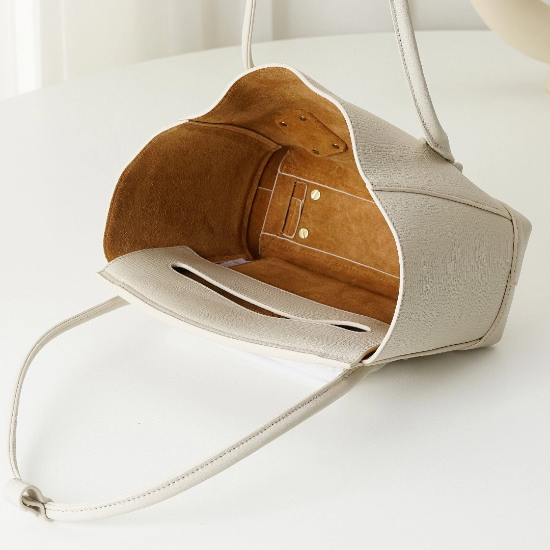 575941VMAO19646 Arco 33cm Calf leather item:B-B202B0479