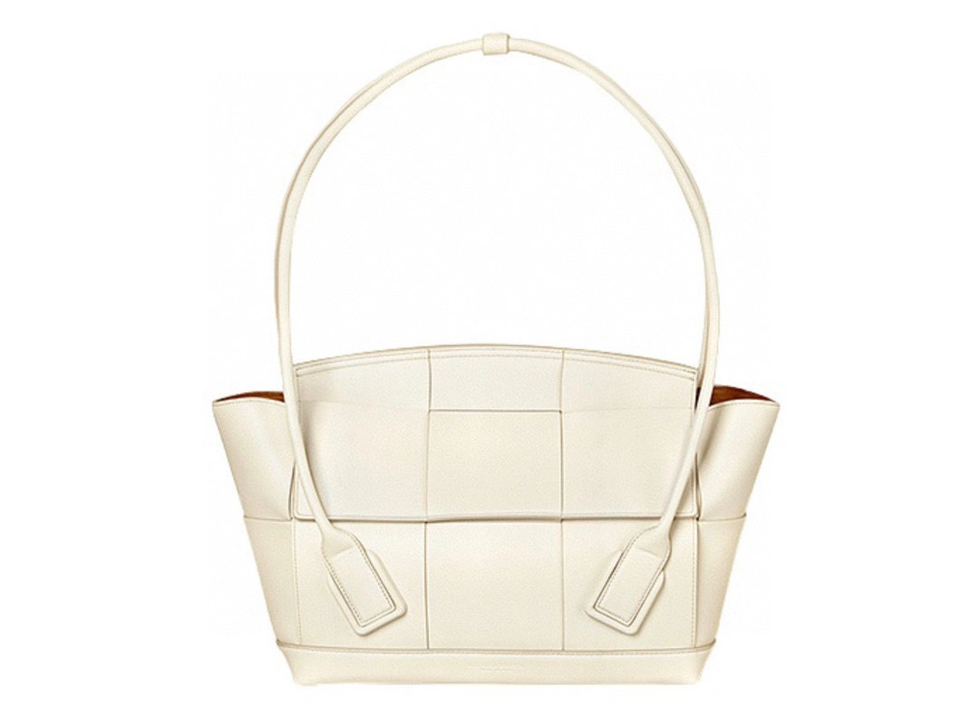 575943VCP119033 Calf leather item:B-B202B0417