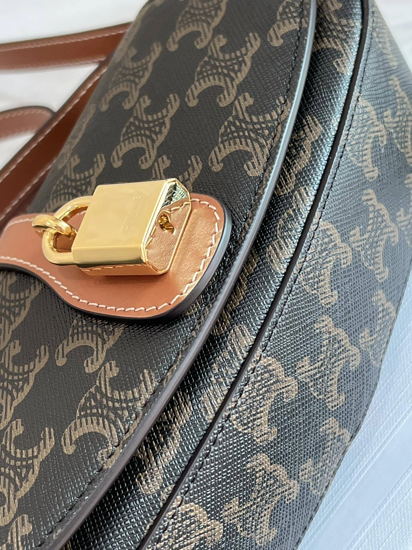 MOMO-- 358i95 10I592DQ2-04LU high quality version Tabou clutch sheepskin item:E-B805J2410