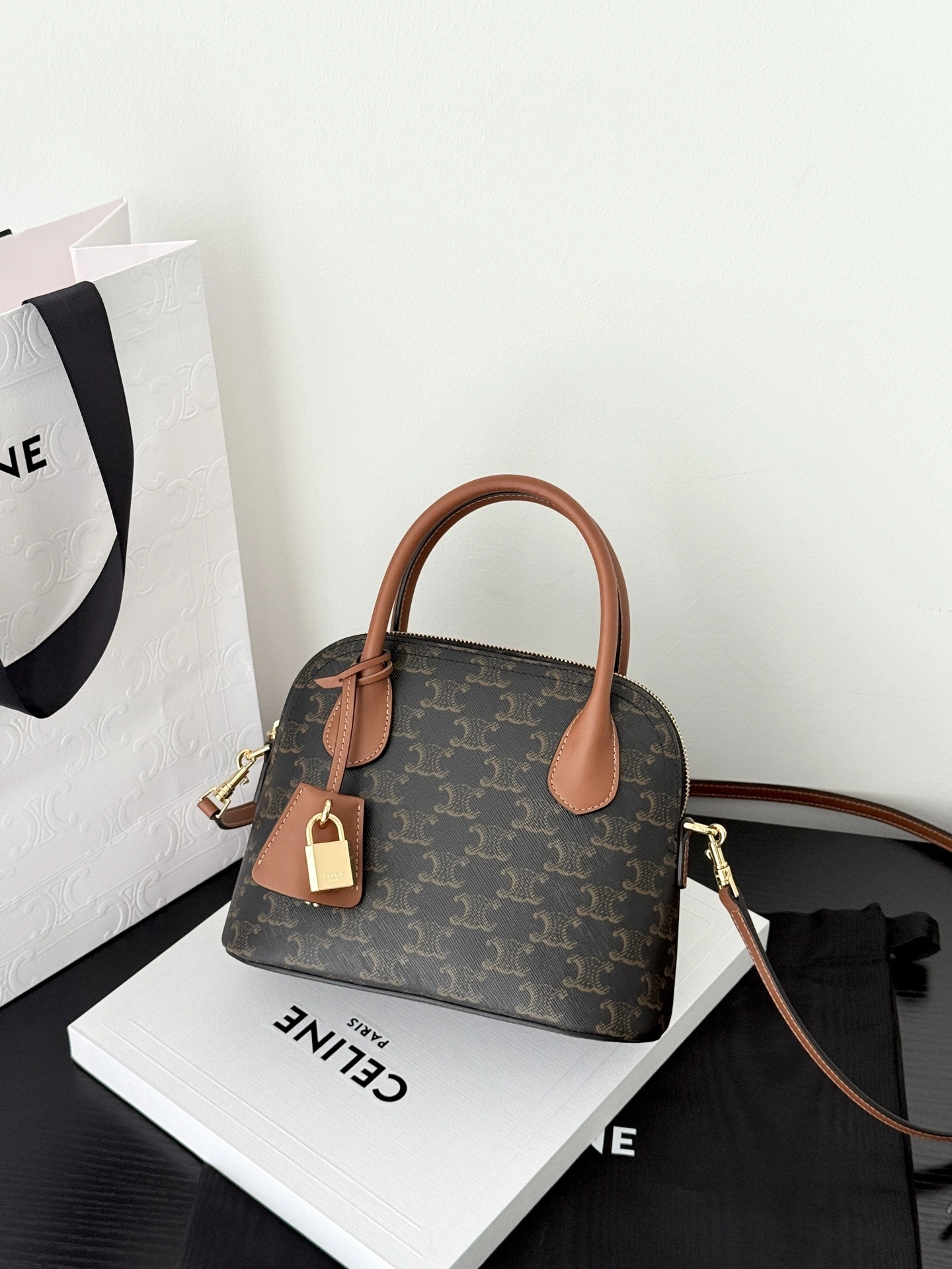MOMO--358i95 120682DNK-04LU high quality version Teen Honorine Calfskin item:E-B805J2413