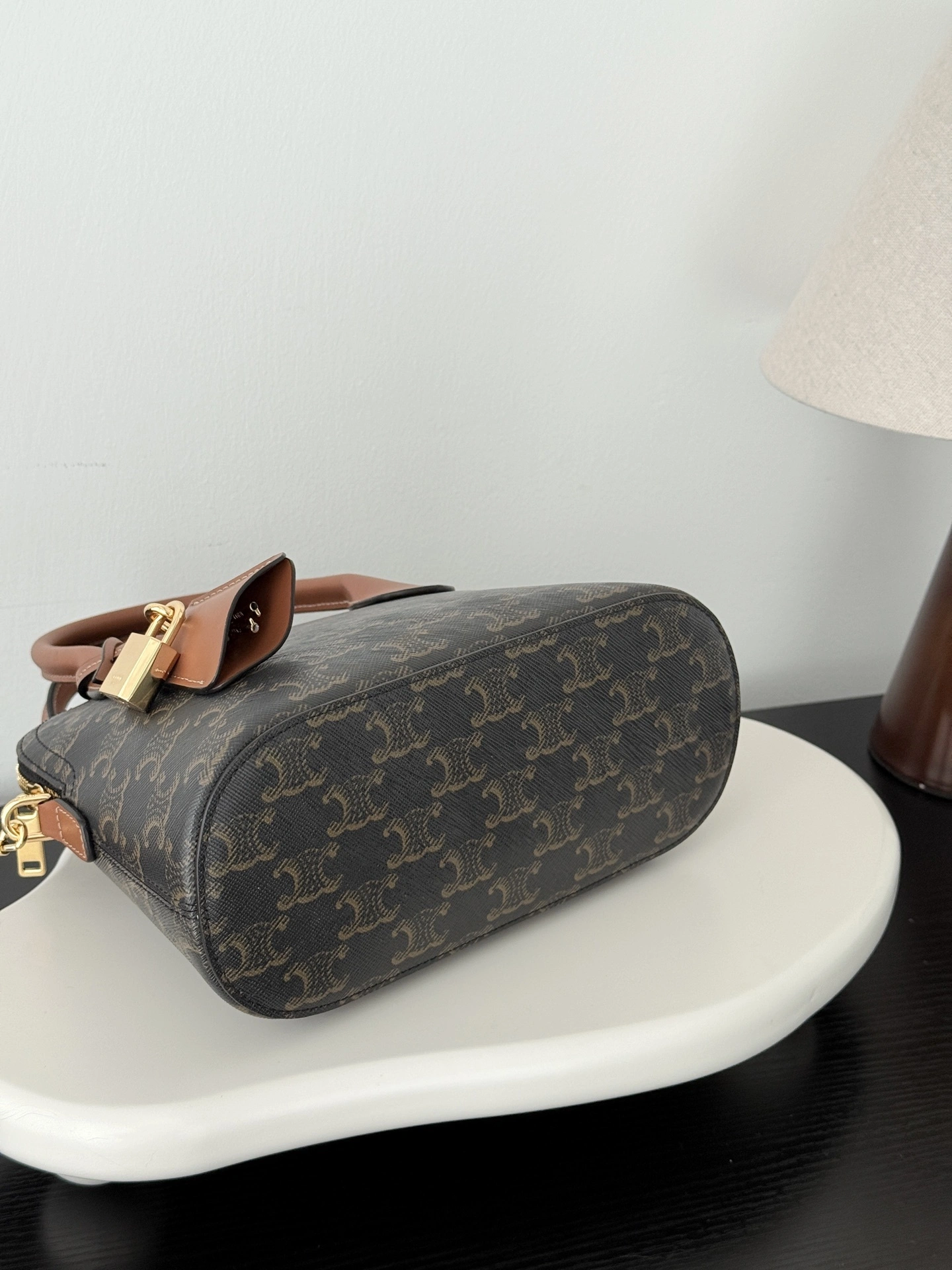 MOMO--358i95 120682DNK-04LU high quality version Teen Honorine Calfskin item:E-B805J2413