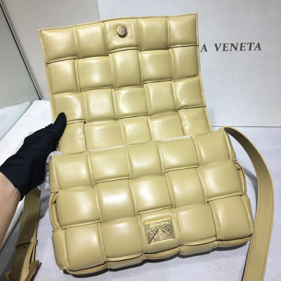 591970 Cassette Calf leather item:B-B202B0429