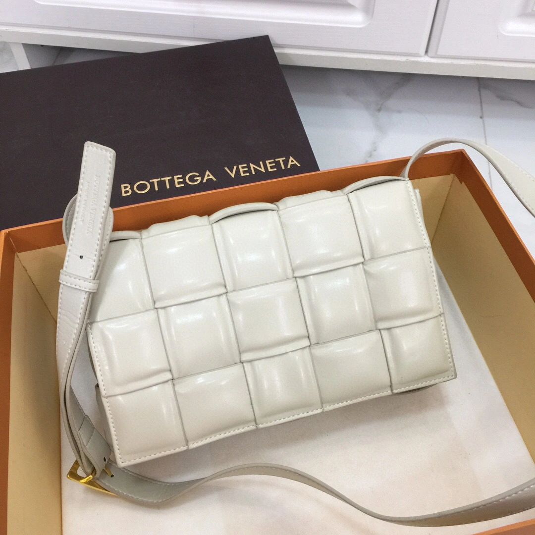 591970VCQR19644，counters quality item: 086I202BO350I1461