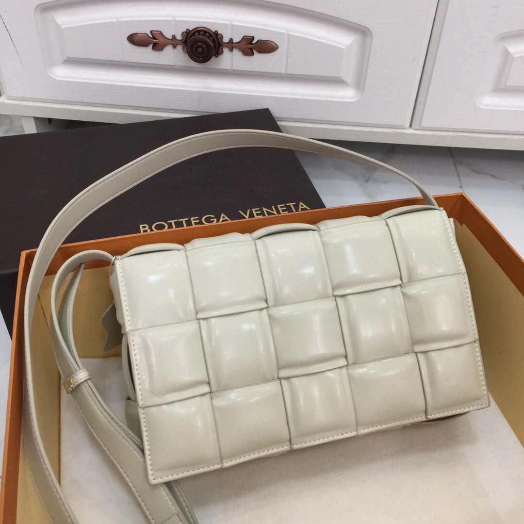 591970VCQR19644，counters quality item: 086I202BO350I1461