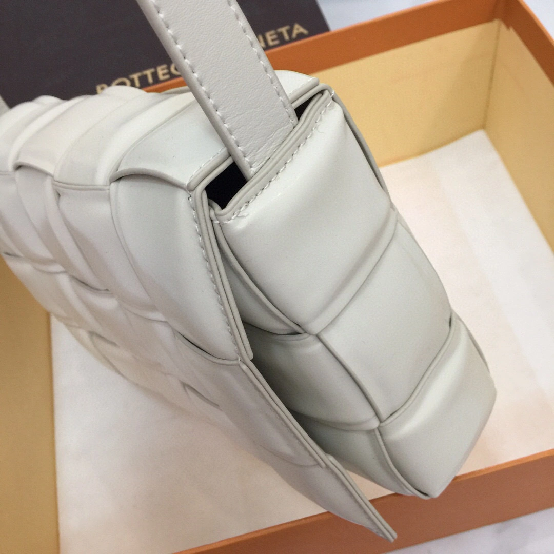591970VCQR19644，counters quality item: 086I202BO350I1461