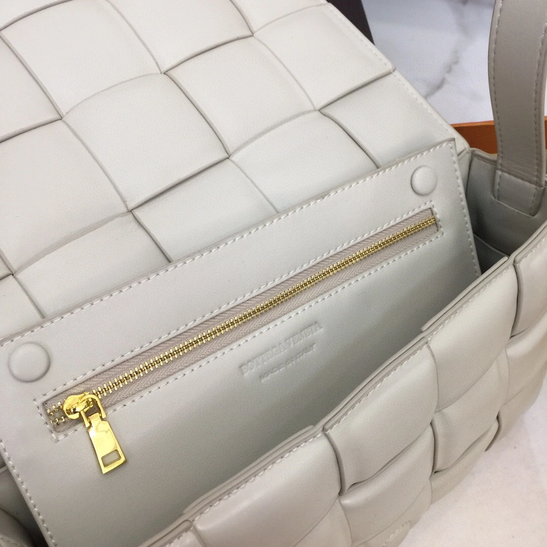 591970VCQR19644，counters quality item: 086I202BO350I1461